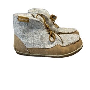Minnetonka Torrey Womens Moccasins Lace Up Ankle Boots Bootie Cabincore Sz 7
